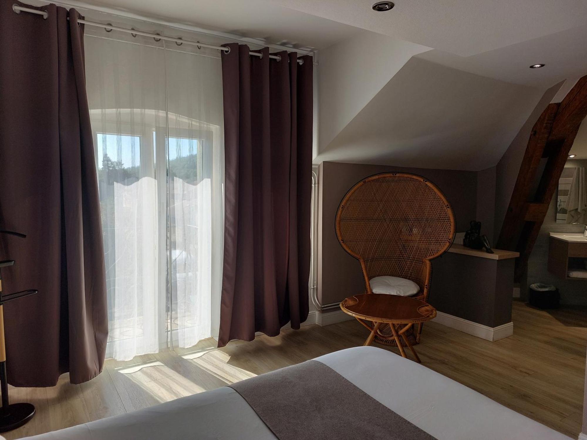 Logis Auberge Des Voyageurs Vandieres  Εξωτερικό φωτογραφία