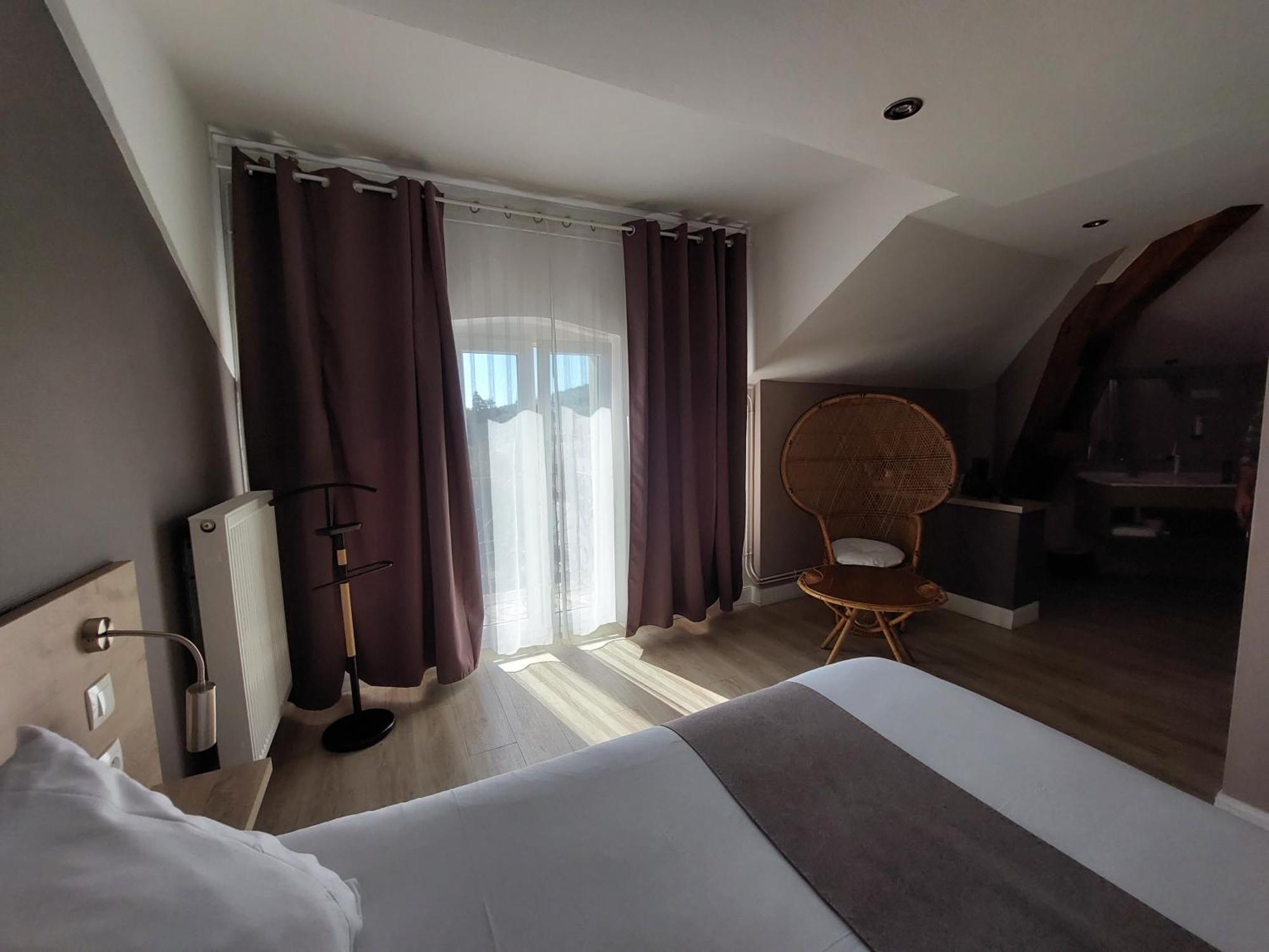 Logis Auberge Des Voyageurs Vandieres  Εξωτερικό φωτογραφία