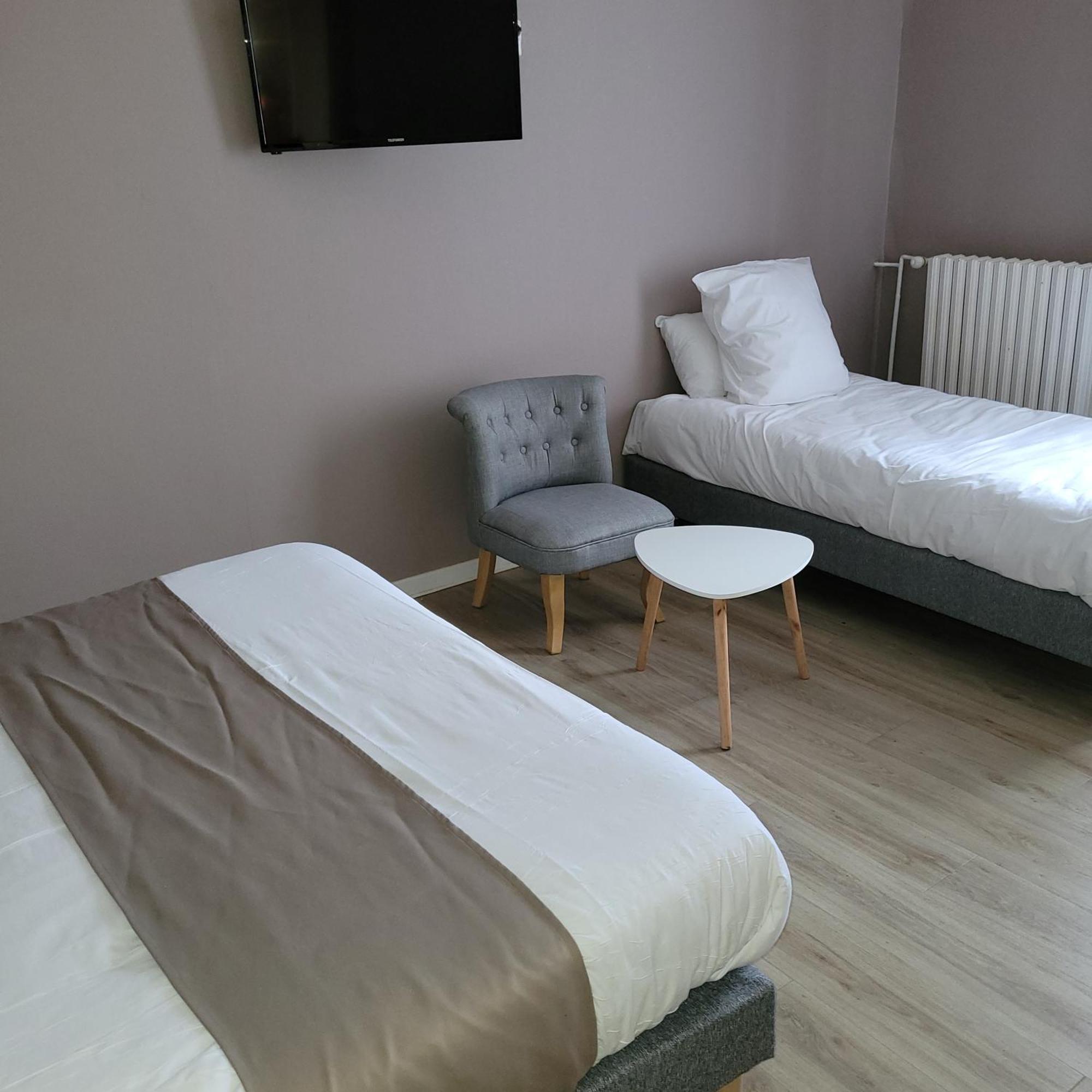 Logis Auberge Des Voyageurs Vandieres  Εξωτερικό φωτογραφία